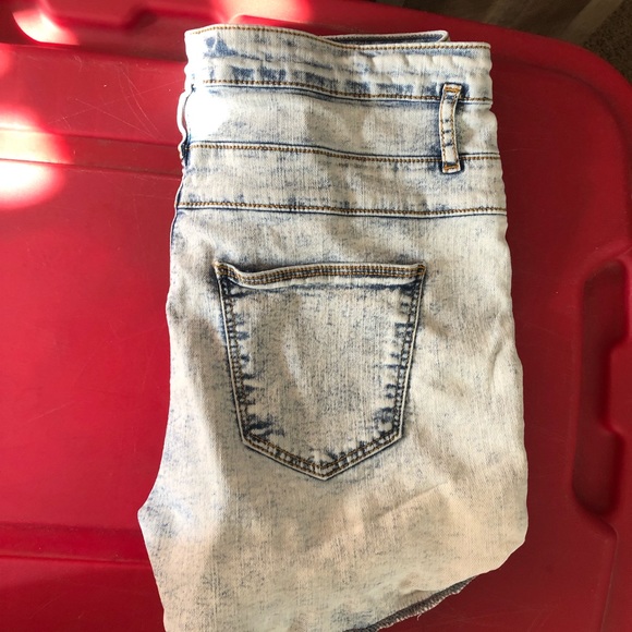 High Waisted Shorts - Picture 2 of 3